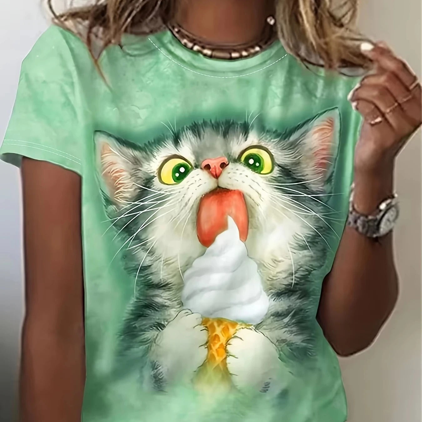 Dolly™ | The Playful Cat Tee