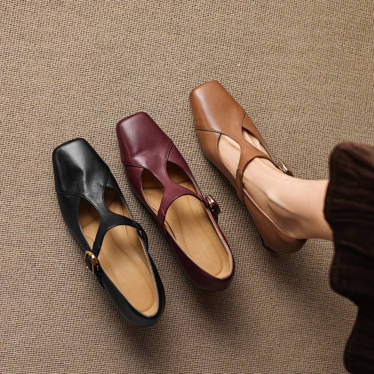 Gisette | Square-Toe Leather Mary Jane Block Heels