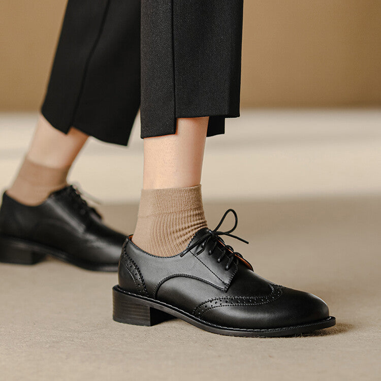 Ingeborg | Wingtip Leather Oxfords with Block Heel