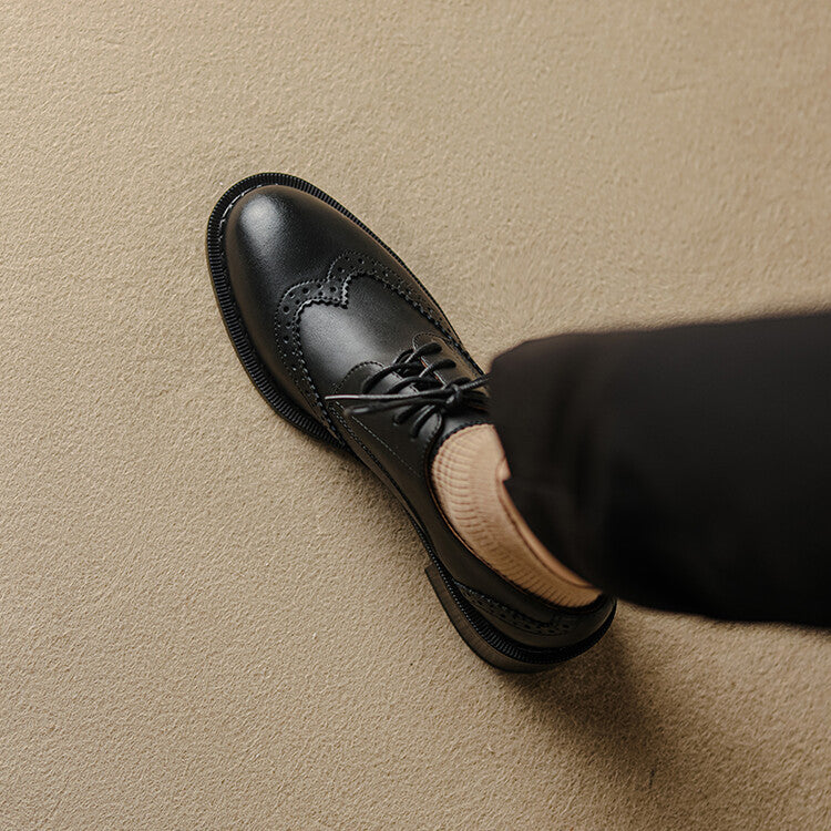 Ingeborg | Wingtip Leather Oxfords with Block Heel