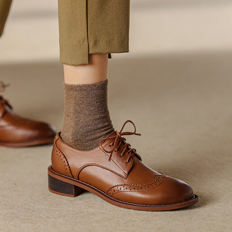 Ingeborg | Wingtip Leather Oxfords with Block Heel