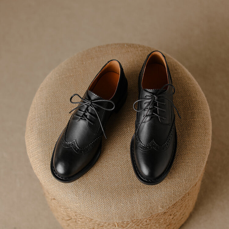 Ingeborg | Wingtip Leather Oxfords with Block Heel
