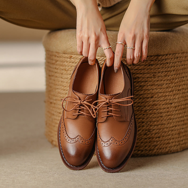 Ingeborg | Wingtip Leather Oxfords with Block Heel