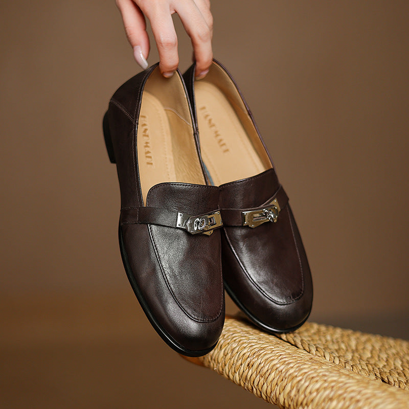 Joranne | Leather Loafers with Lock Detail