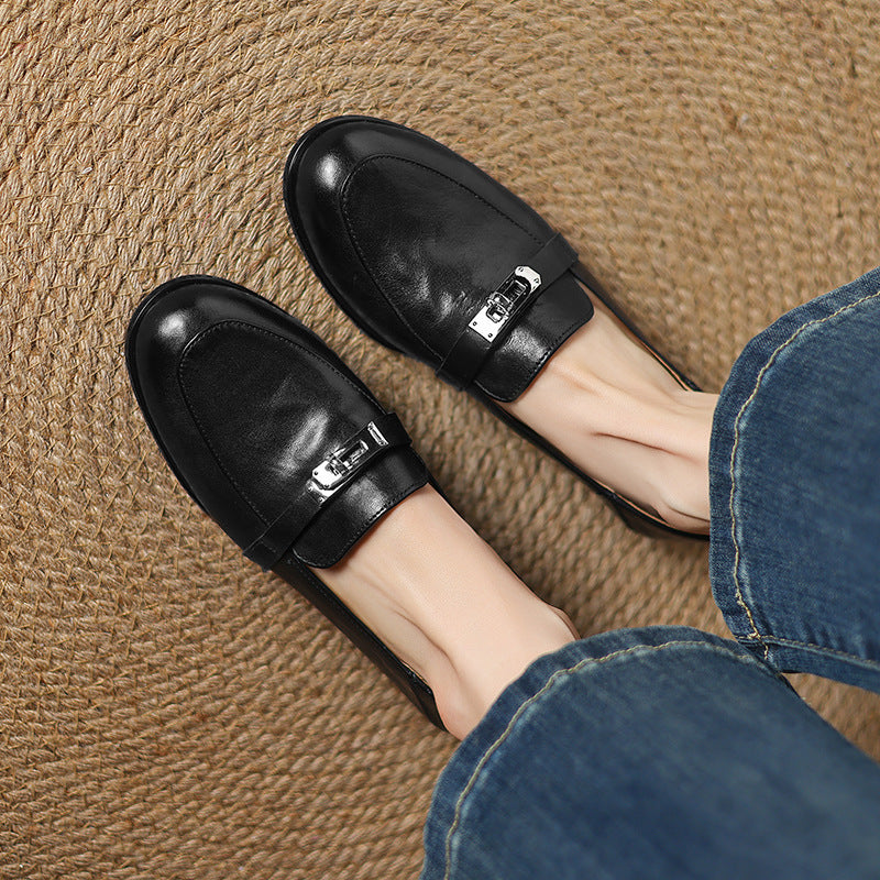 Joranne | Leather Loafers with Lock Detail