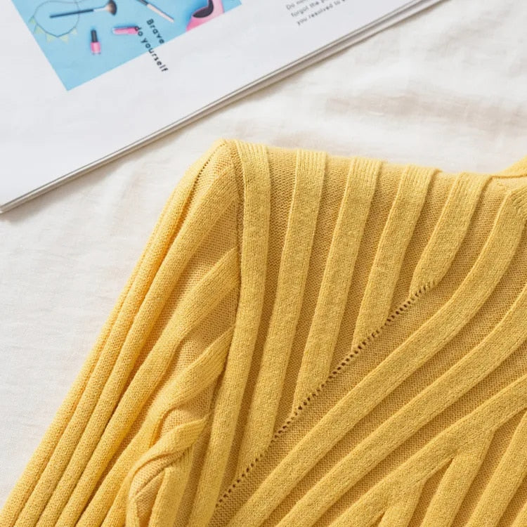 Jorora | Stretch Ribbed Roll Neck Sweater