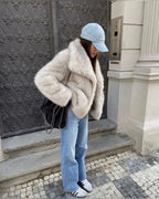 Kaenne | Short Faux Fur Coat with Wide Lapels