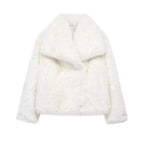 Kaenne | Short Faux Fur Coat with Wide Lapels