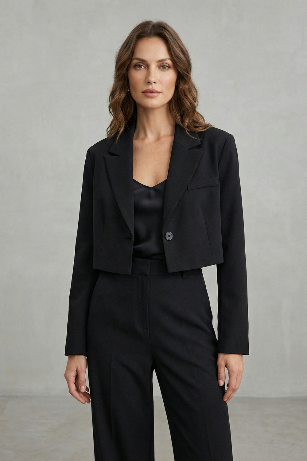 Maeina | Black Cropped Blazer Single Button