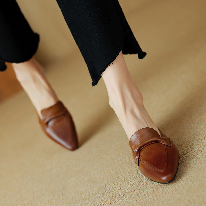 Norine | Pointed Leather Mules with Folded Vamp