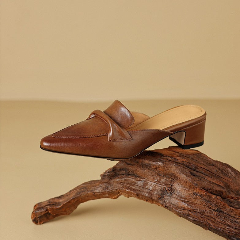 Norine | Pointed Leather Mules with Folded Vamp