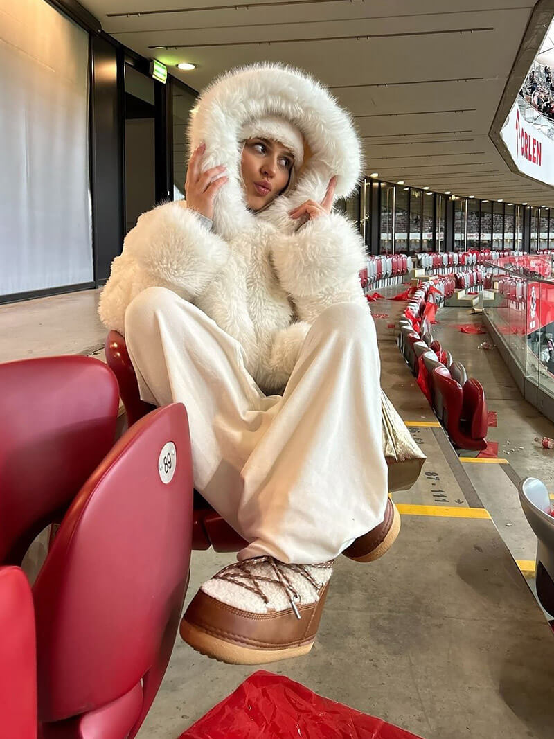 Ulaine | Oversized Hooded Faux Fur Coat