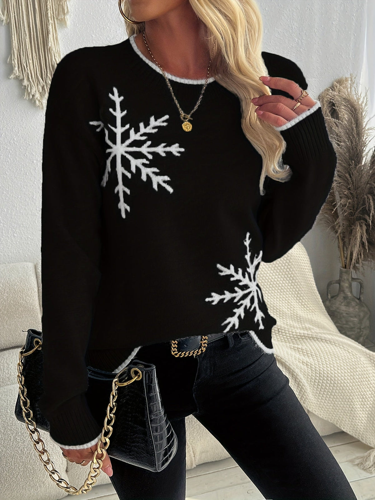 Vioenne | Snowflake Jacquard Knit Christmas Sweater