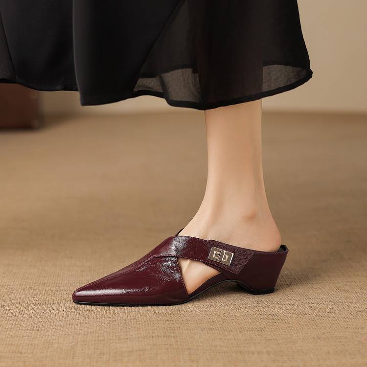 Winanne | Pointed Lambskin Leather Mules