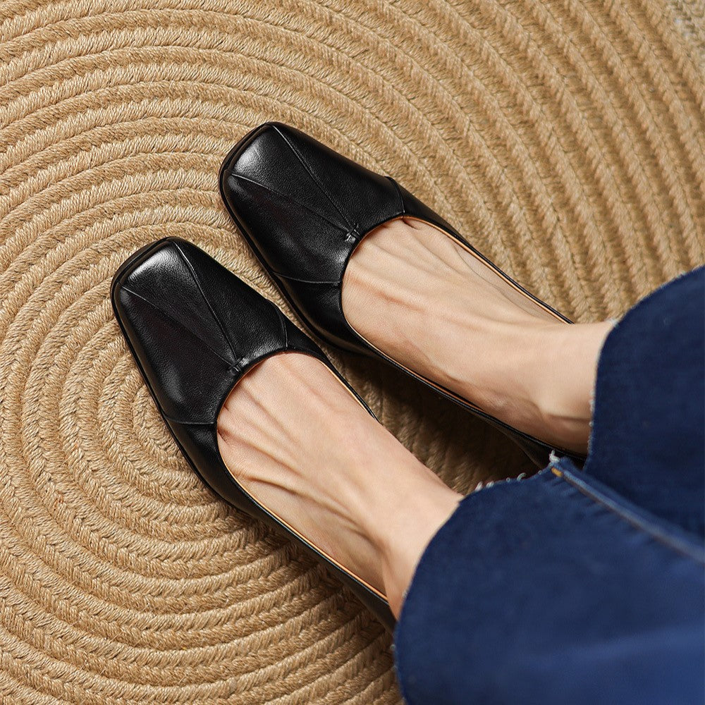 Winisse | Pleated Square-Toe Leather Pumps